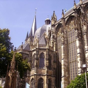 cropped-aachen-90603_640.jpg